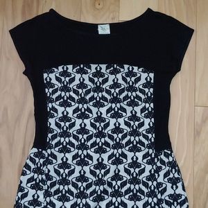 Anthropologie tunic top